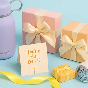 Mumuso - Onlineshop für K-Beauty Produkte und stylische Gadgets 6 Geschenkartikel und Geschenksets zu Anlässen und zum Verschenken